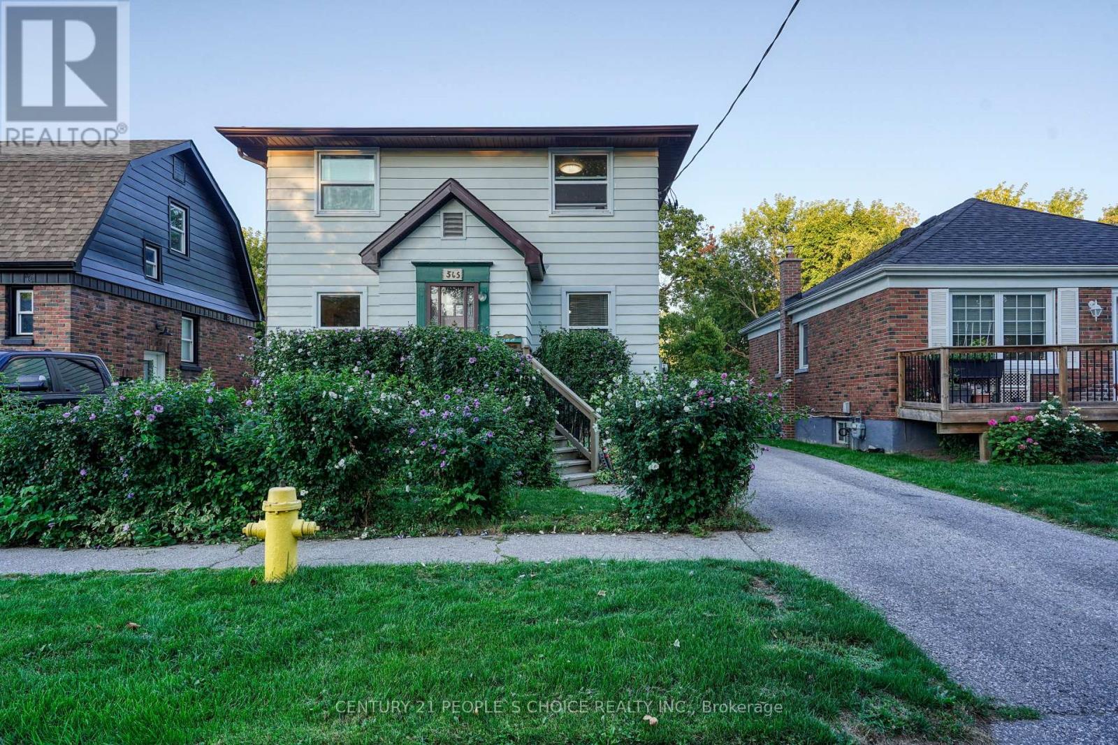 365 Division St, Oshawa, ON L1G 5M8