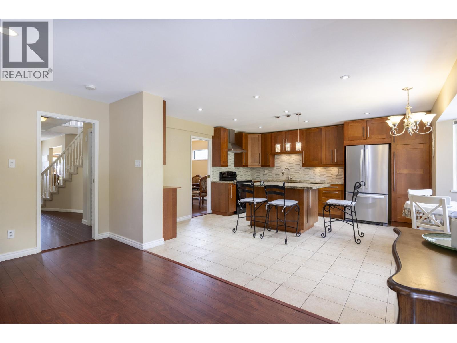 10548 Canso Cres, Richmond, BC V7E 5B9