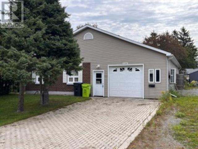 112 Willowdale St, Sault Ste. Marie, ON P6A 5Z4