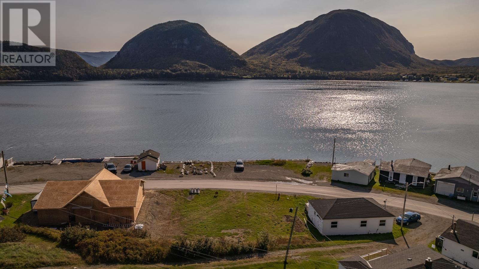 54 Main St, Lark Harbour, NL A0L 1H0