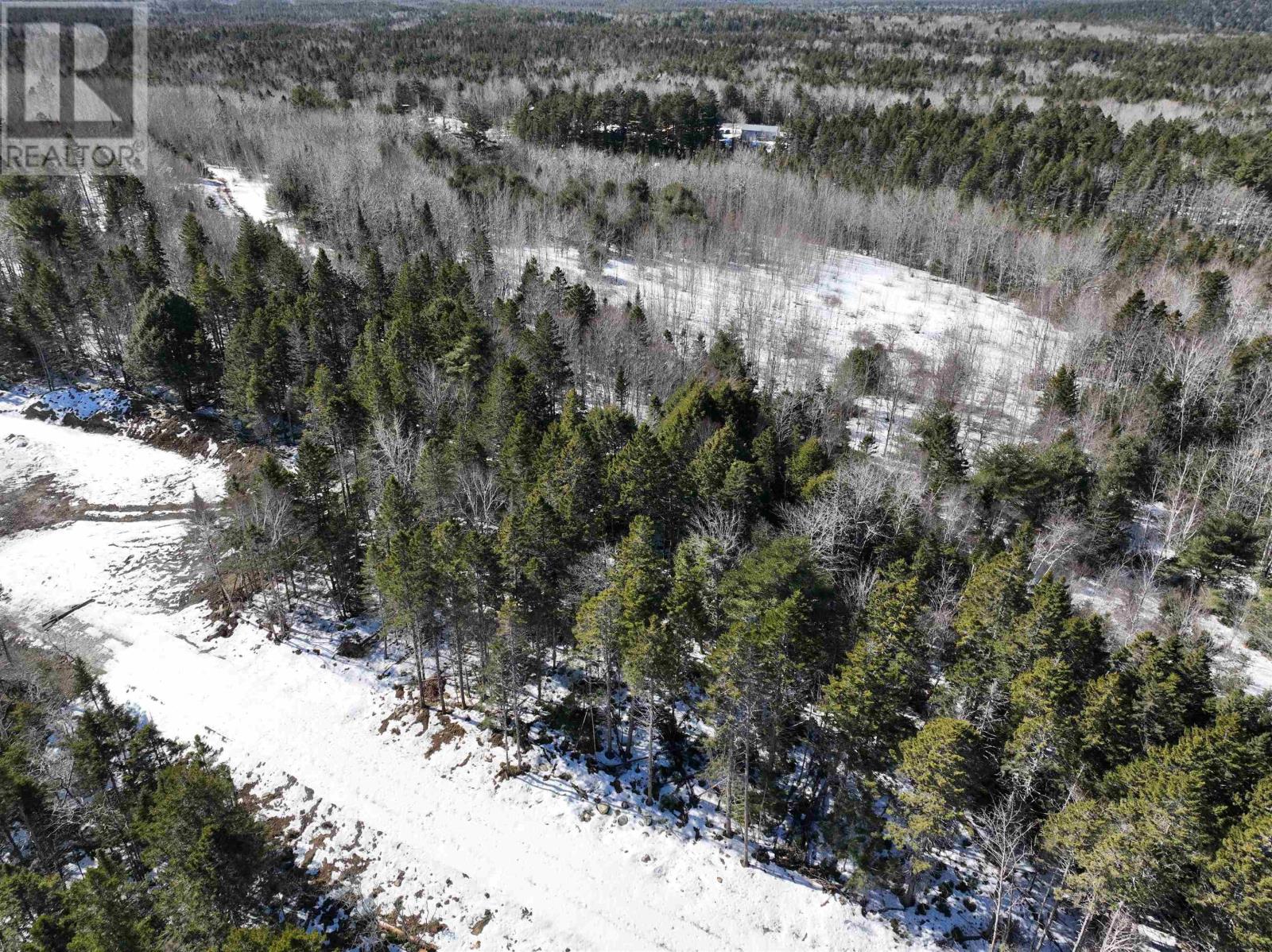 14 Island View Dr, Middlewood, NS B4V 6J2