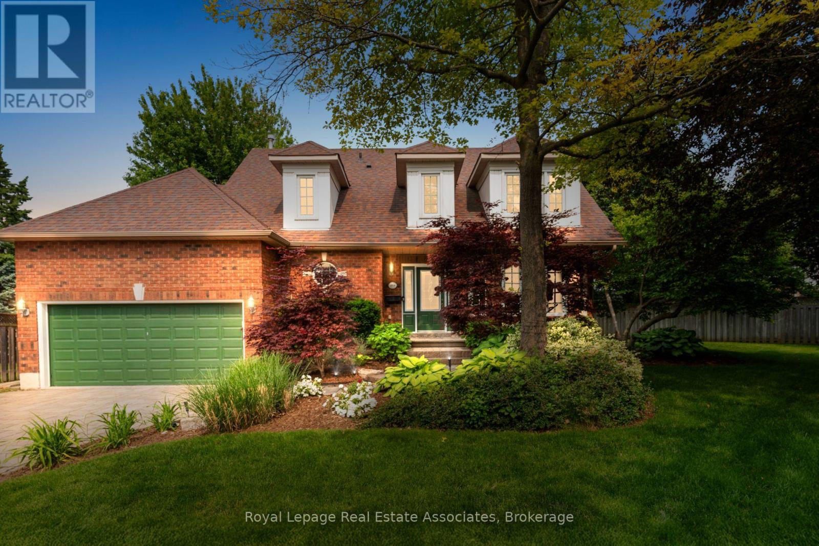 3856 Trelawny Cir, Mississauga Lisgar, ON L5N 6S4