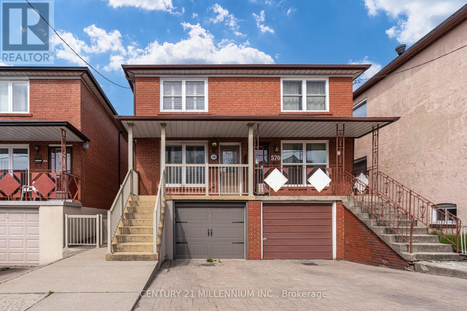 568 Dufferin St, Toronto, ON M6K 2A9