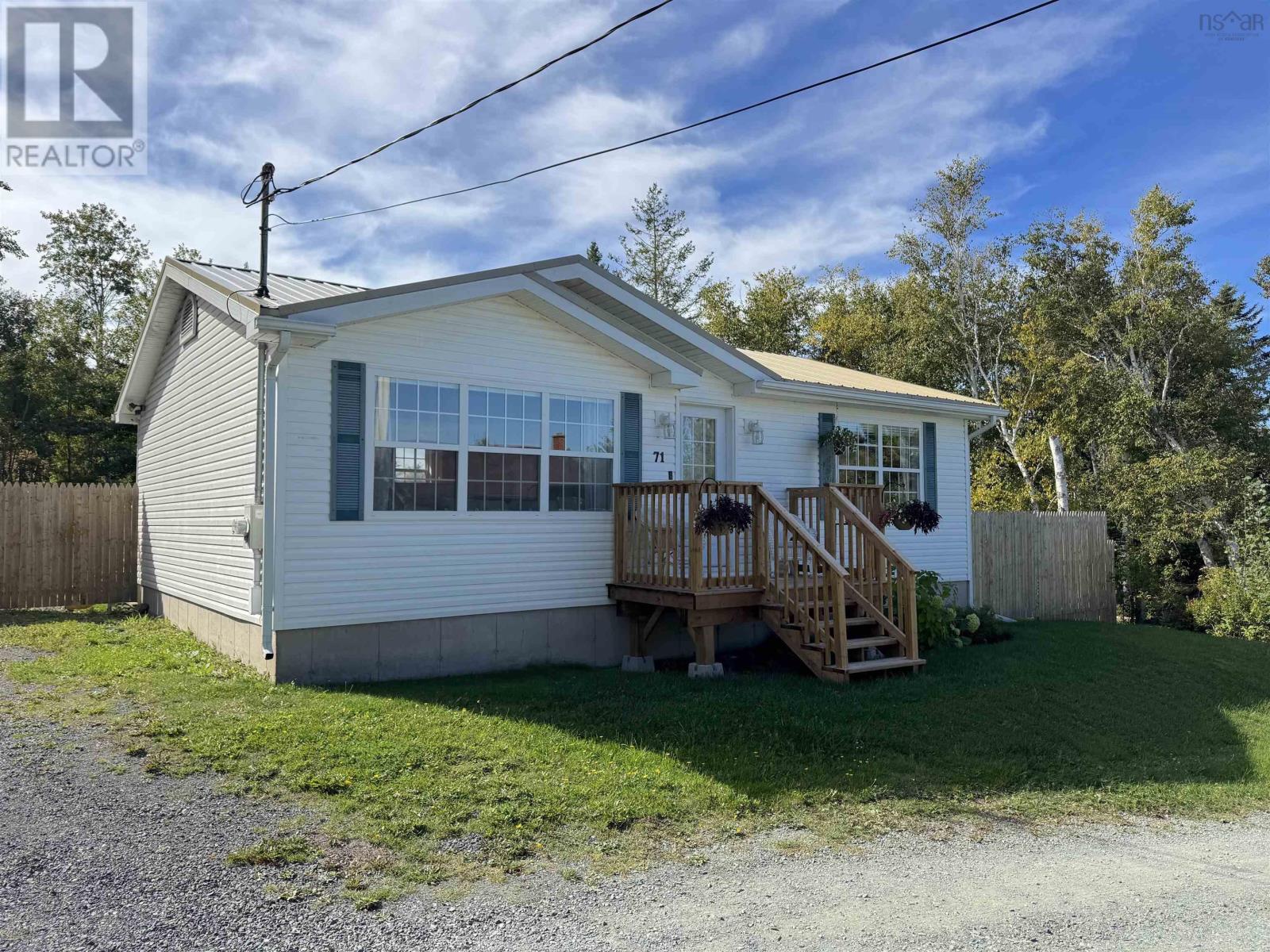 71 Harbourview Rd, Little Harbour, NS B2H 5C6