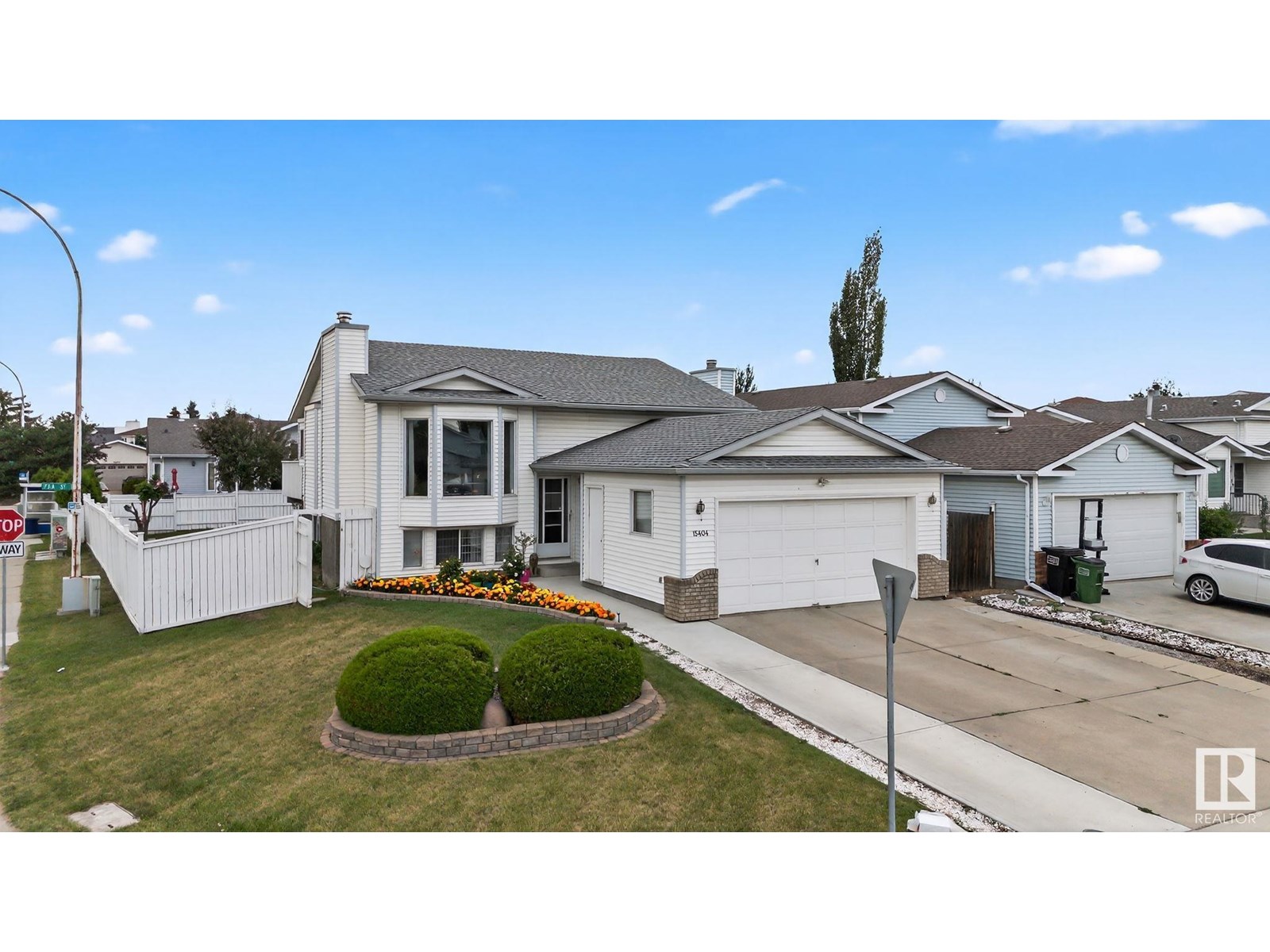 73 St Nw Unit 15404, Edmonton, AB T5Z 2X9