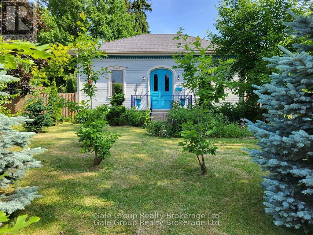 5 Hull Rd, Strathroy-Caradoc, ON N7G 2B7