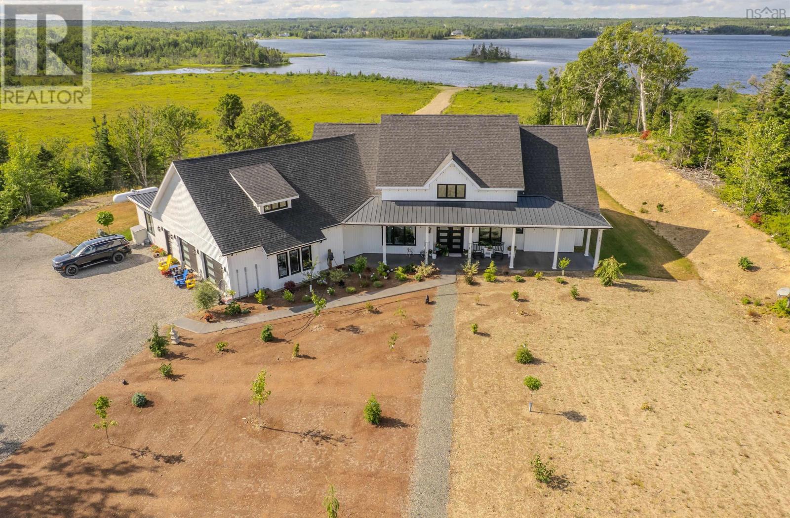 377 Shieling Dr, Marion Bridge, NS B1K 0B3