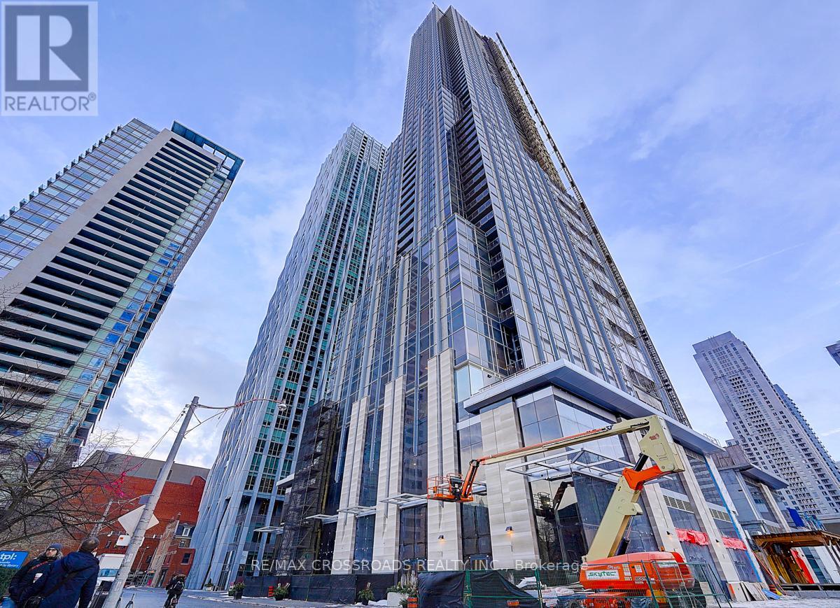 1607 11 Yorkville Ave, Toronto Annex, ON M4W 1L2