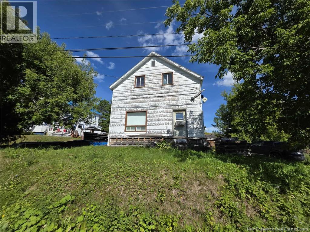 432 Tobique St, Plaster Rock, NB E7G 3Z7