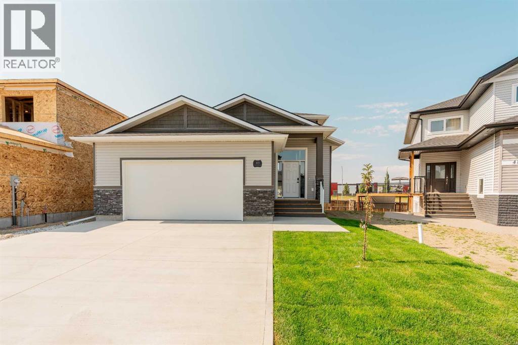 413 Rivergrove Chase W, Lethbridge, AB T1K 8E9