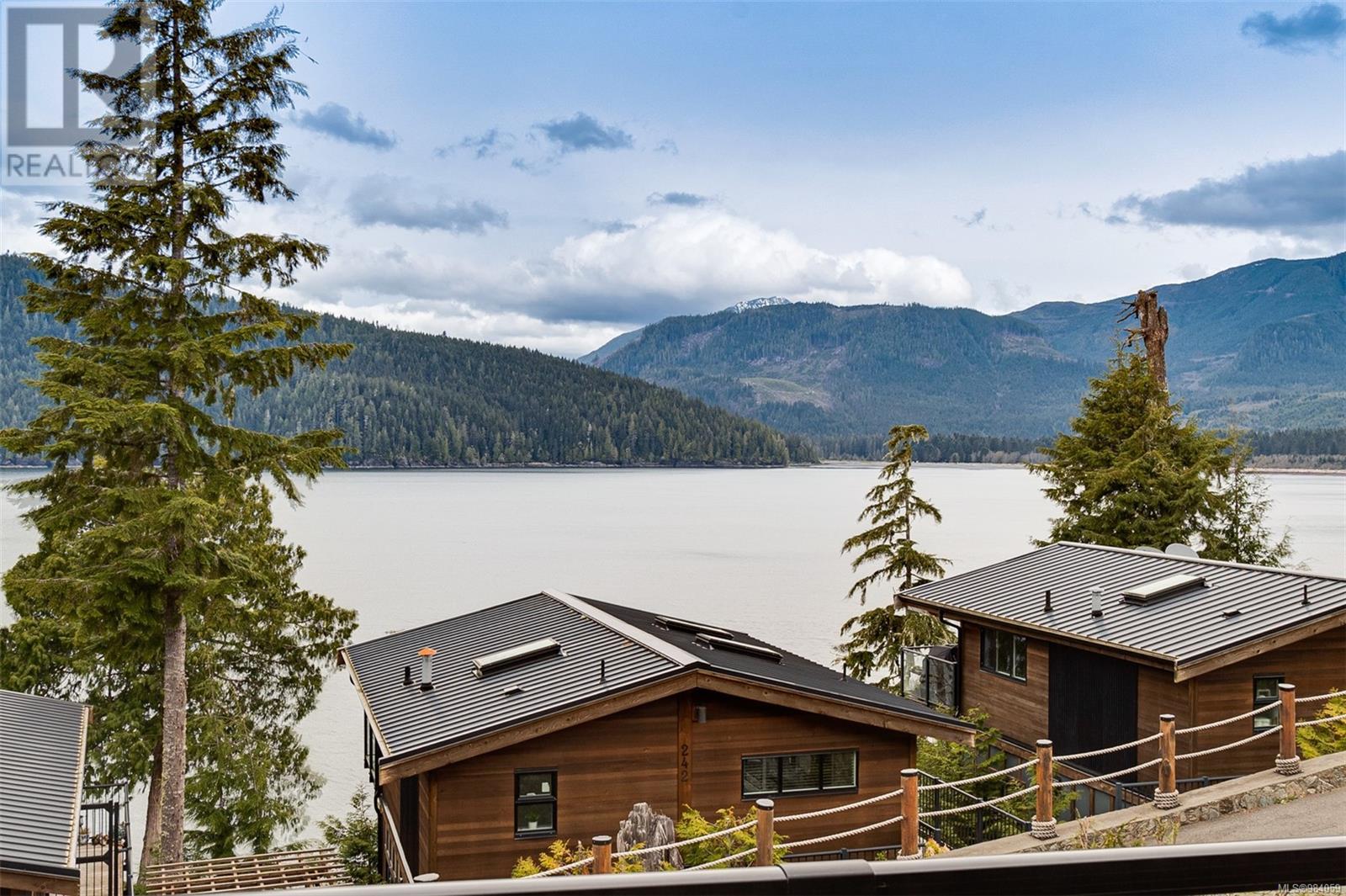 6596 Baird Rd Unit 245 Rd, Port Renfrew, BC V0S 1K0