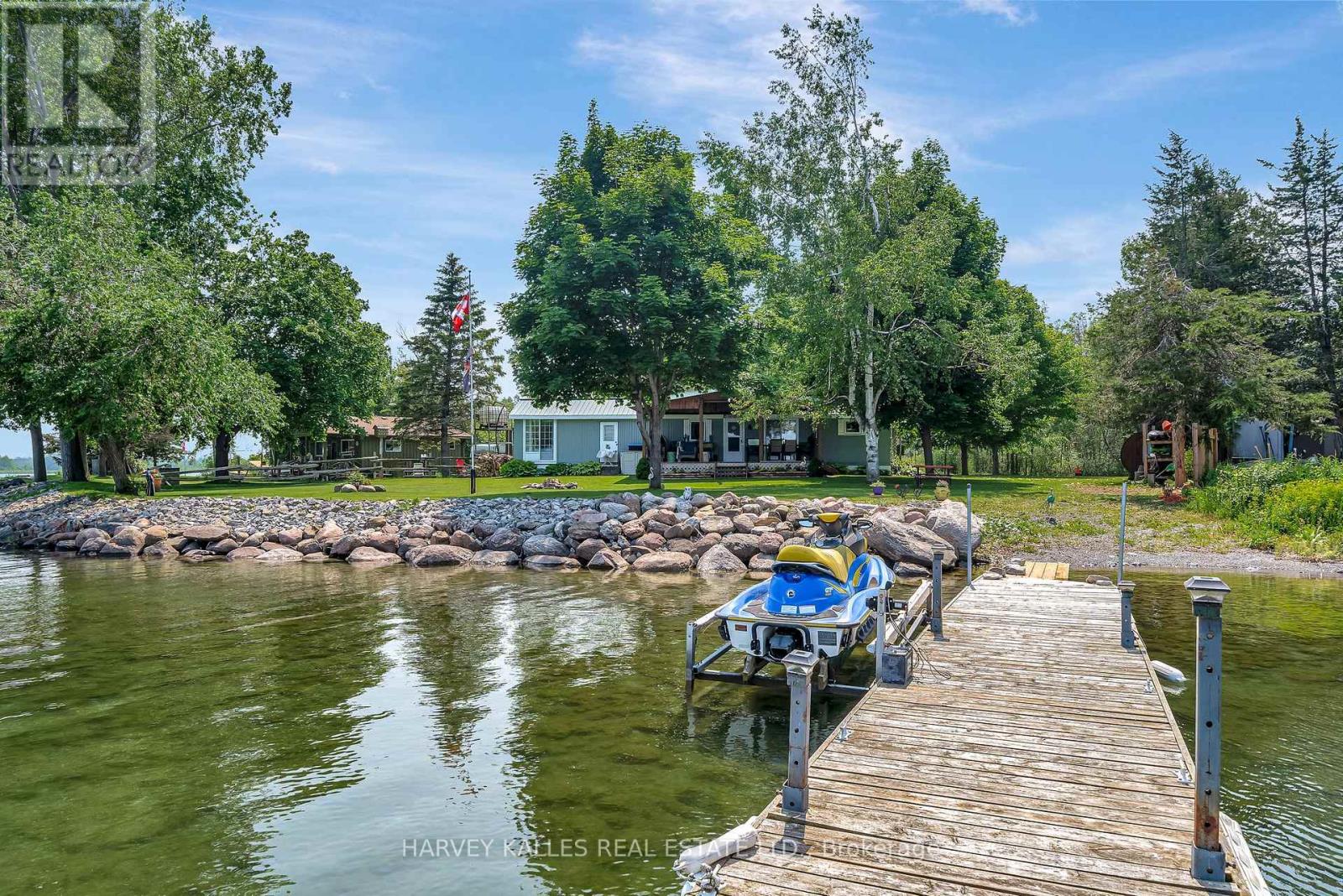 85 Pirates Cove Ln, Prince Edward County South Marysburg Ward, ON K0K 2T0