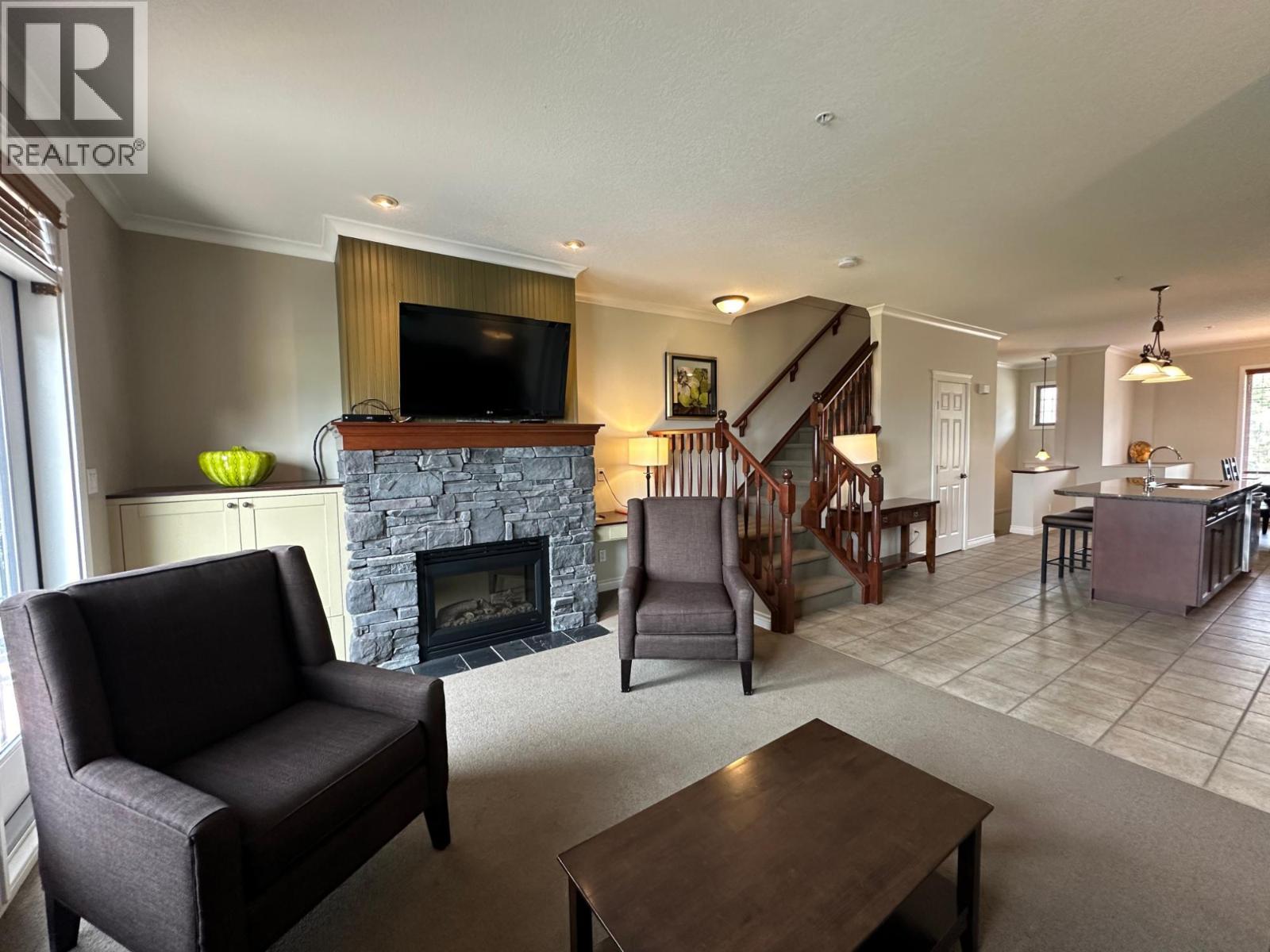 200 Bighorn Boulevard Unit 234c, Radium Hot Springs, BC V0A 1M0