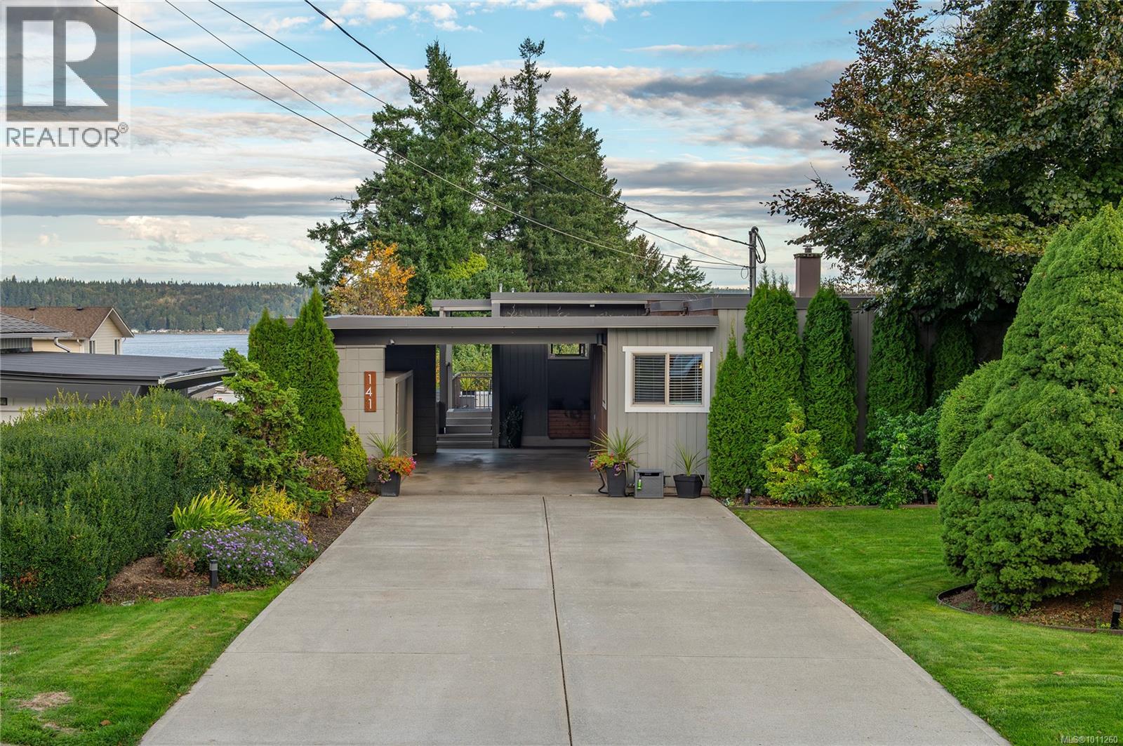 141 Thulin St, Campbell River, BC V9W 2K4