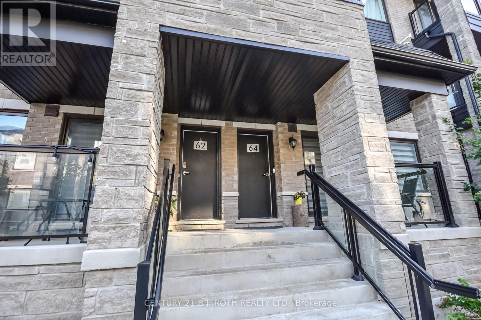 64 Appletree Ln, Barrie, ON L4N 0H7