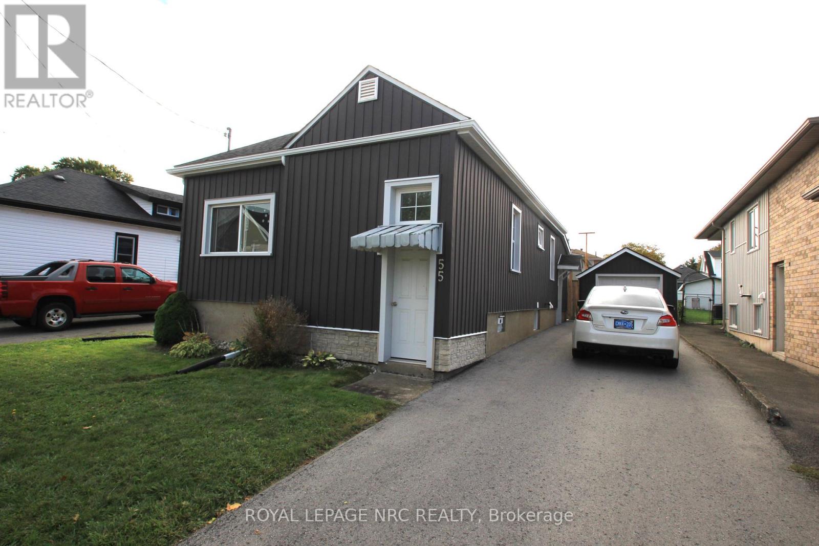 55 Sullivan Ave, Thorold, ON L2V 2Y7