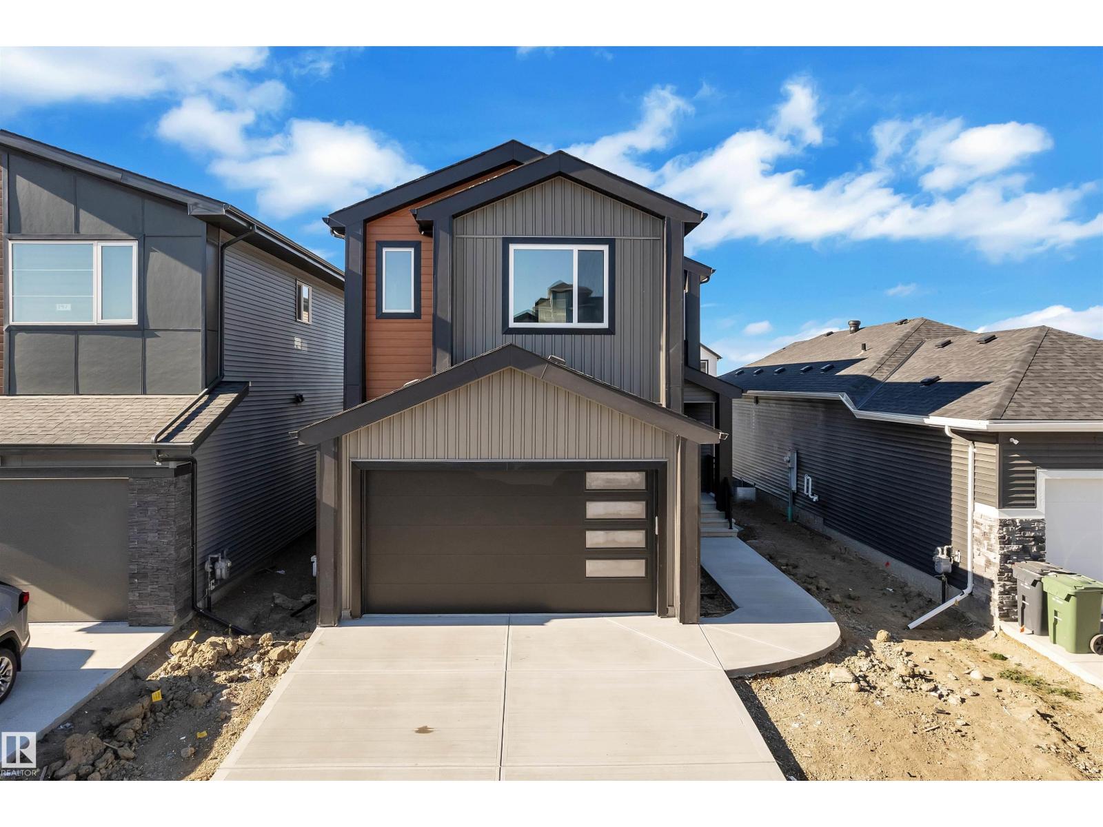139 Creekside Ln, Leduc, AB T9E 1T1