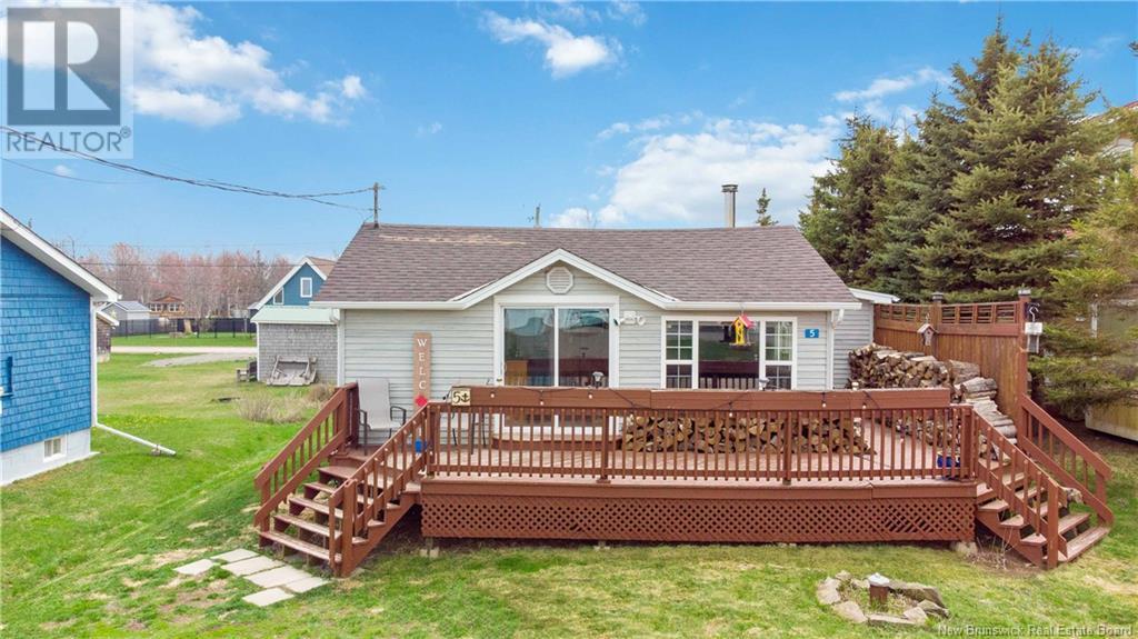 5 Rue Sur Locean, Grand-barachois, NB E4P 8N9