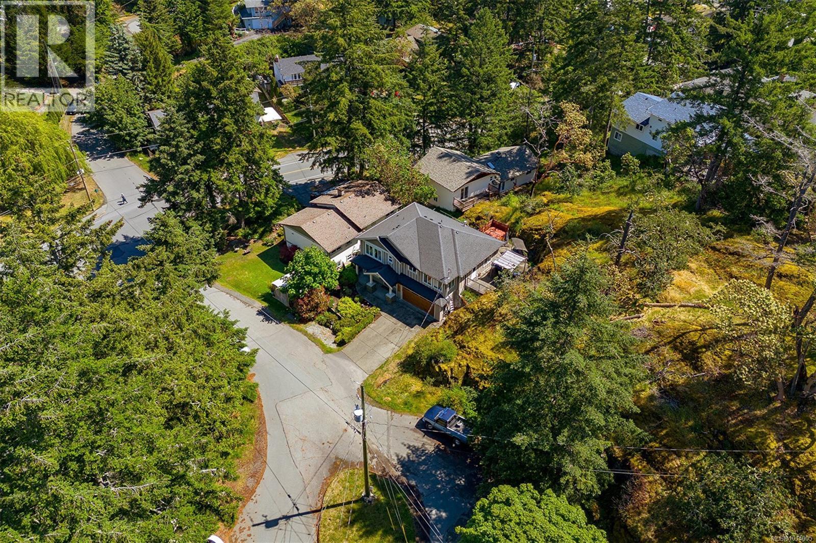 101 Dorval Pl, Langford, BC V9B 3H2
