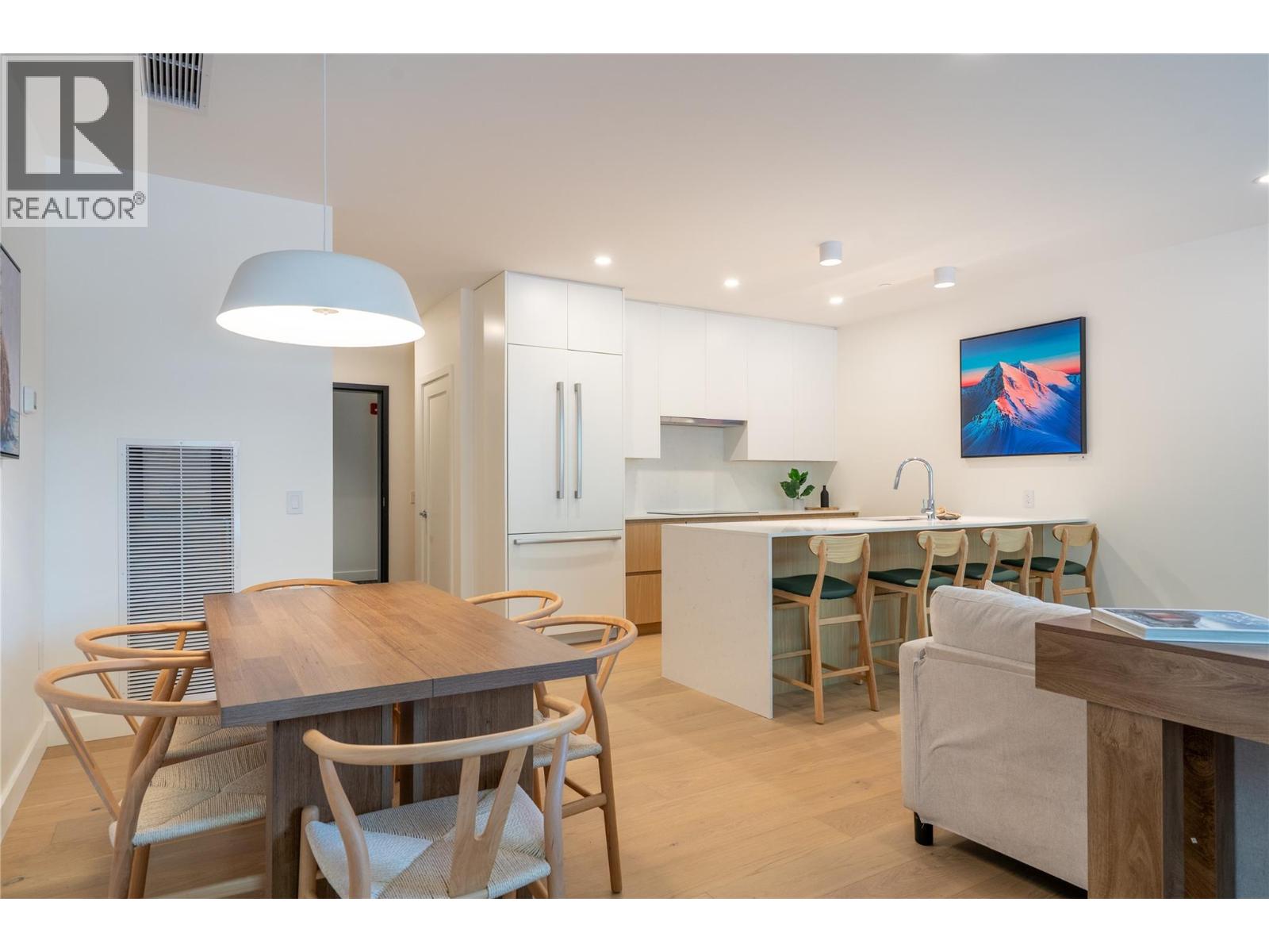 1702 Coursier Avenue Unit 1111, Revelstoke, BC V0E 2S3