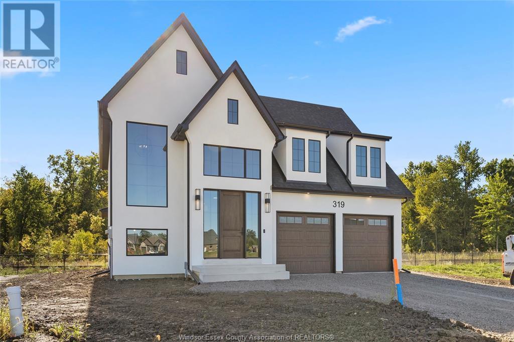 257 Charles, Essex, ON N8M 0C6