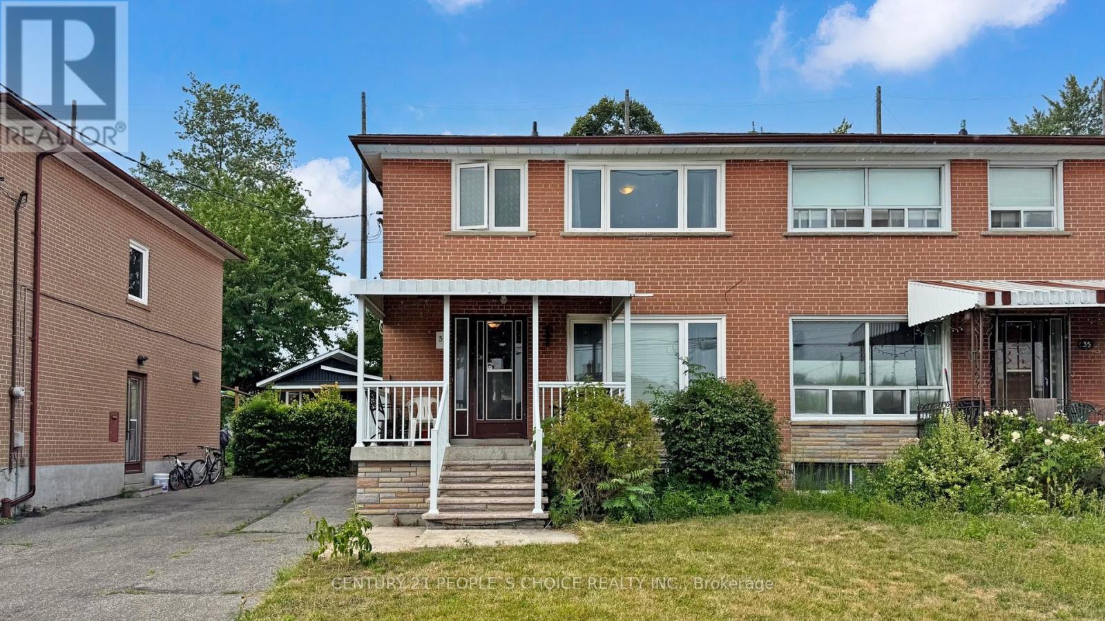37 Foxrun Ave, Toronto Downsview-roding-cfb, ON M3L 1L9