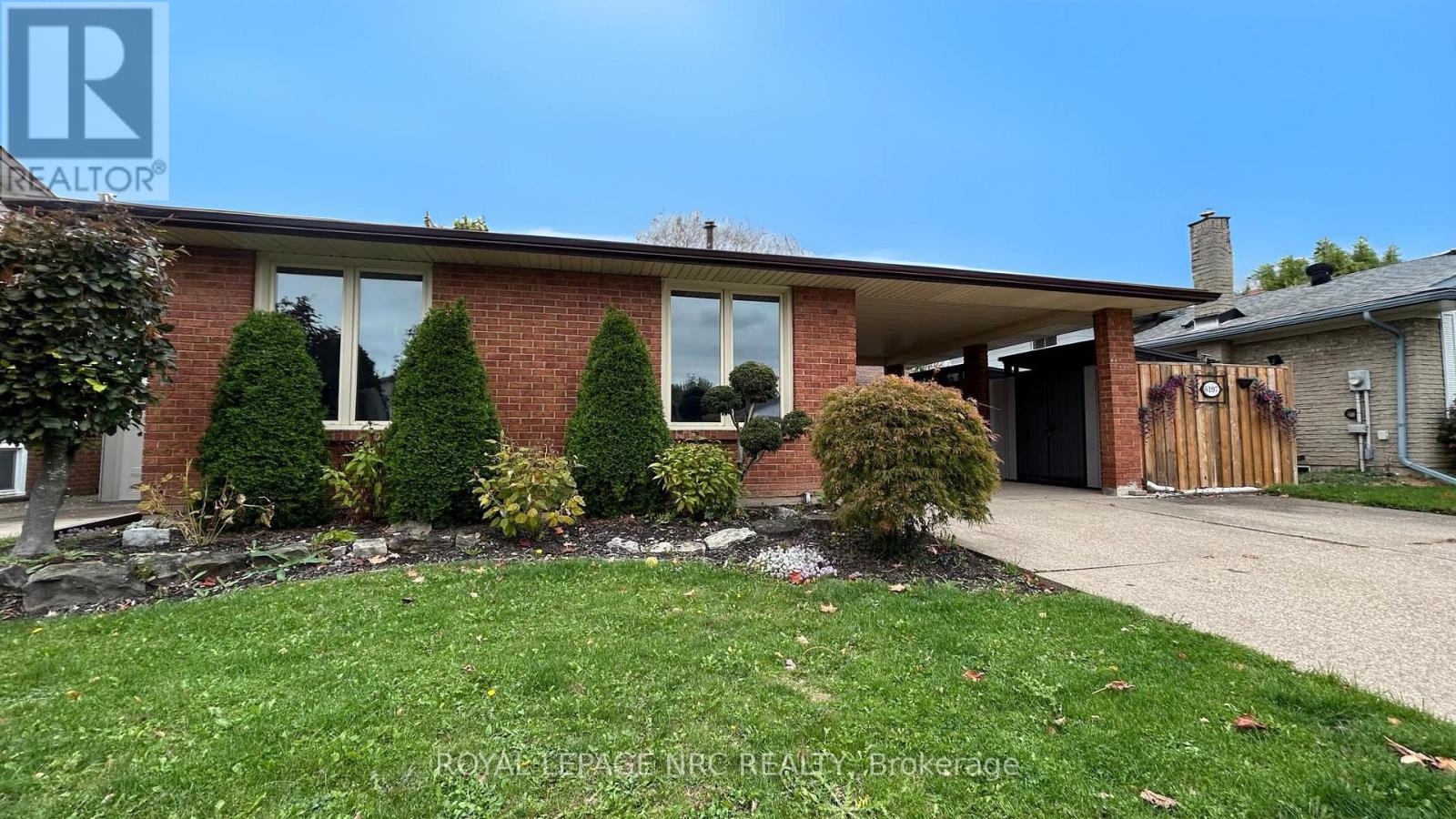 6197 Kirkland Dr, Niagara Falls, ON L2H 2A7