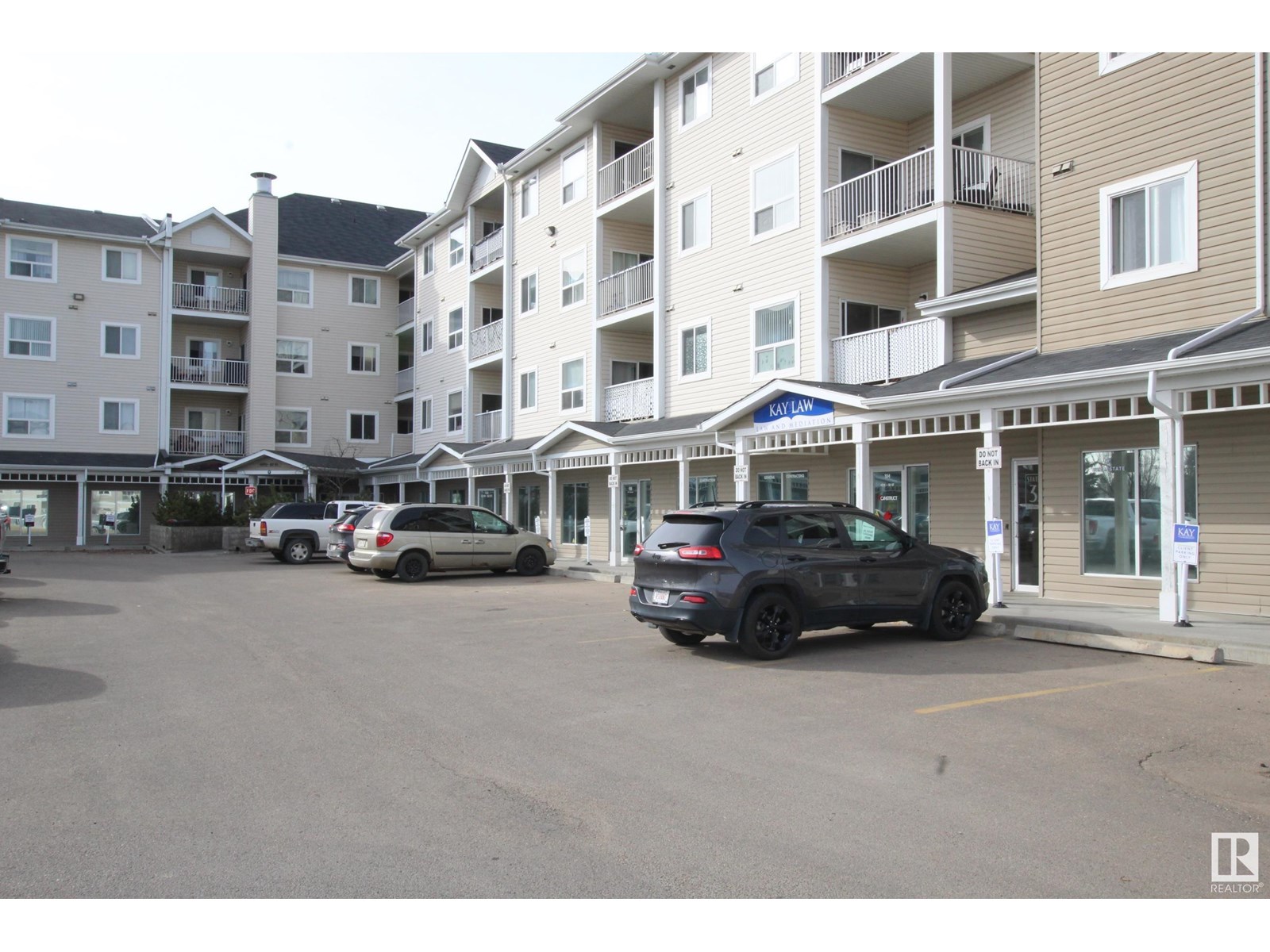 4310 33 Street #unit 403, Stony Plain, AB T7Z 0A8