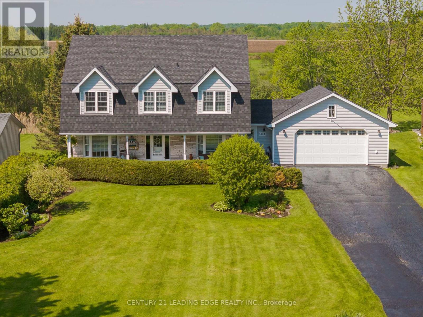 5048 William St, Pickering, ON L1Y 1B2