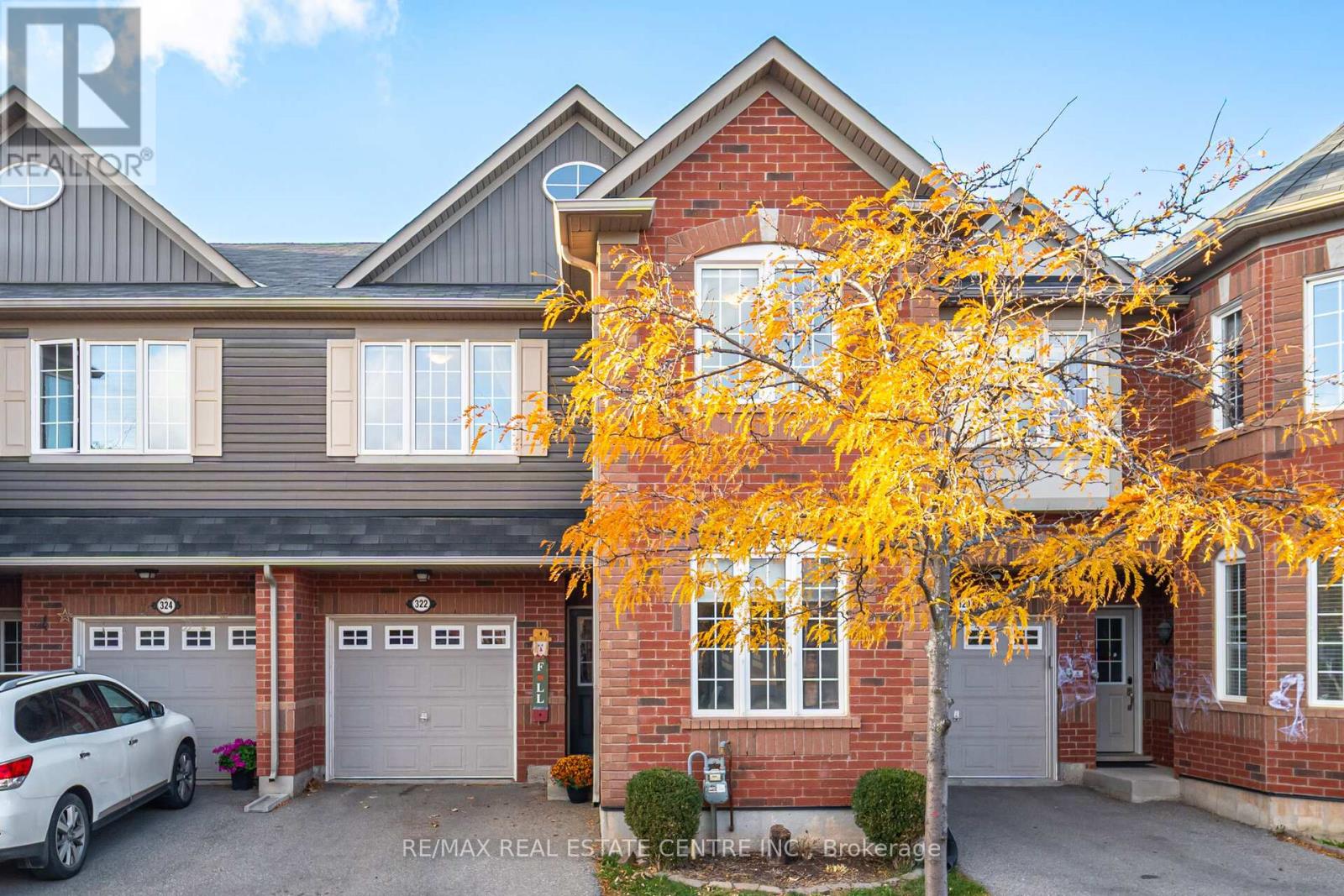 322 Chuchmach Close, Milton, ON L9T 8B5