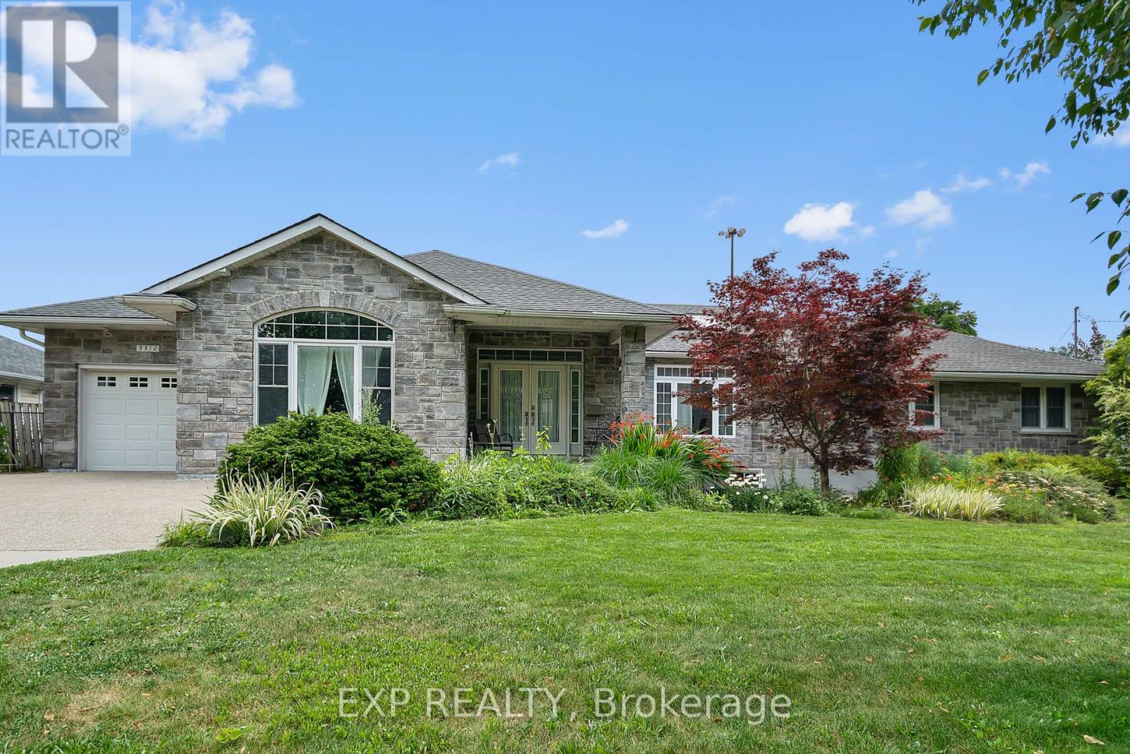 5510 Belmont Ave, Niagara Falls, ON L2H 3H6