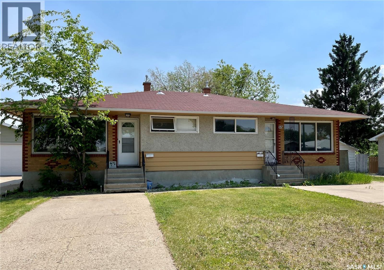 2725 Cushing Cres, Regina, SK S4N 1V2