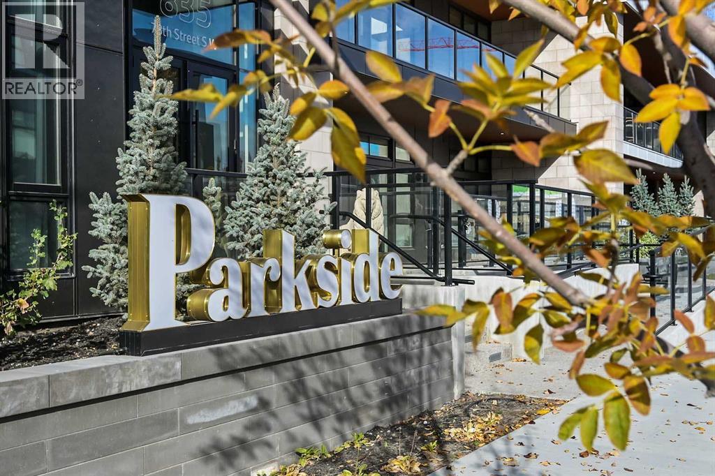835 78 Street Sw Unit 206, Calgary, AB T3H 6H6