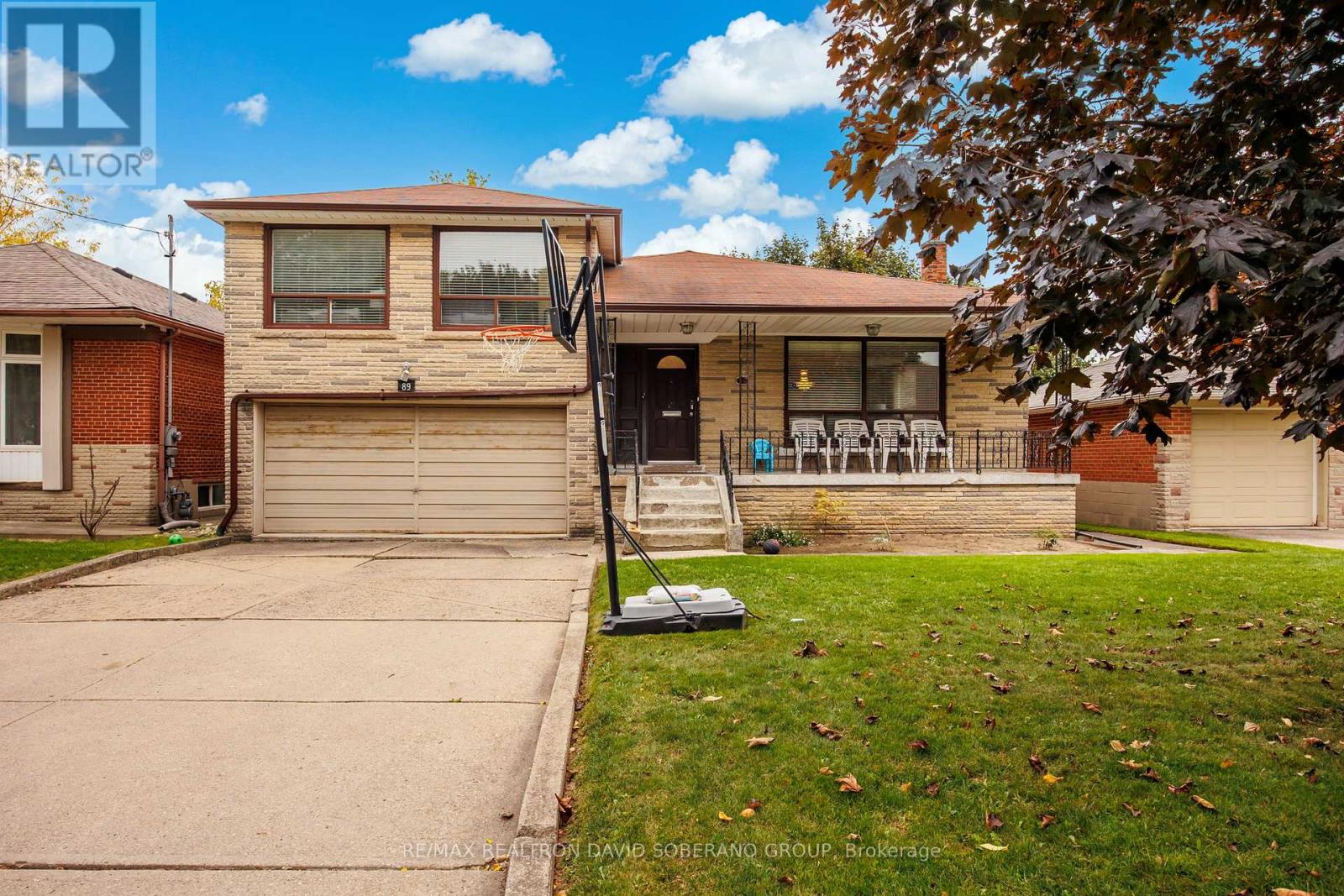 89 Allingham Gdns, Toronto, ON M3H 1X9
