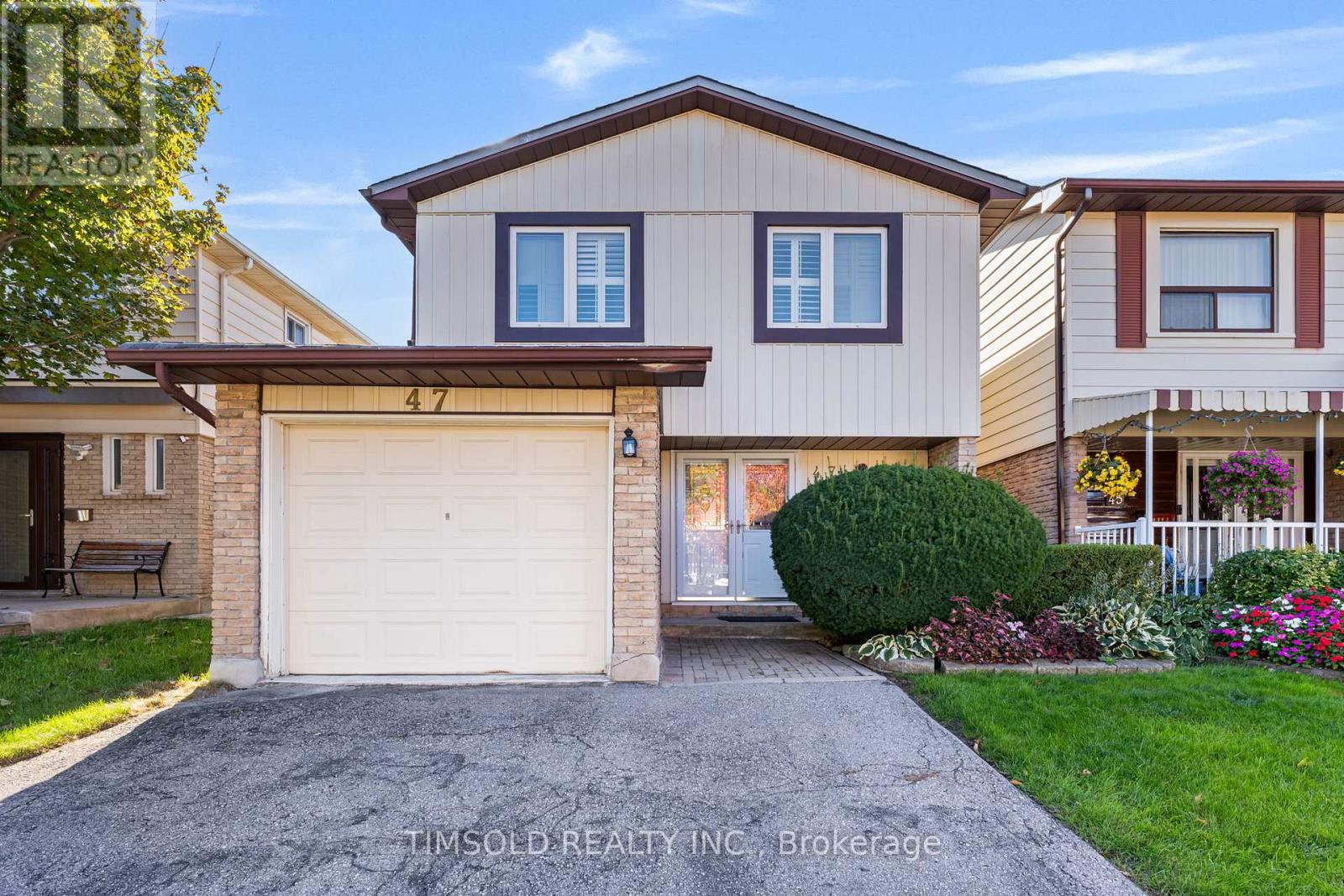 47 Carolbreen Sq, Toronto, ON M1V 1J1