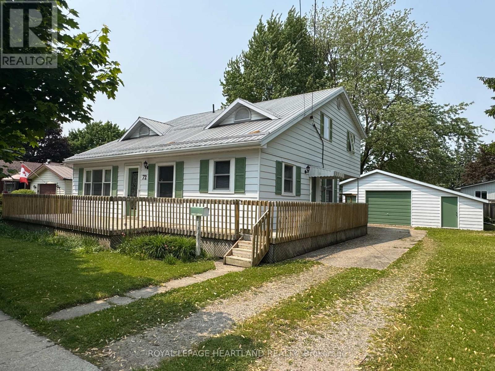 72 Thomas St, South Huron, ON N0M 1S2