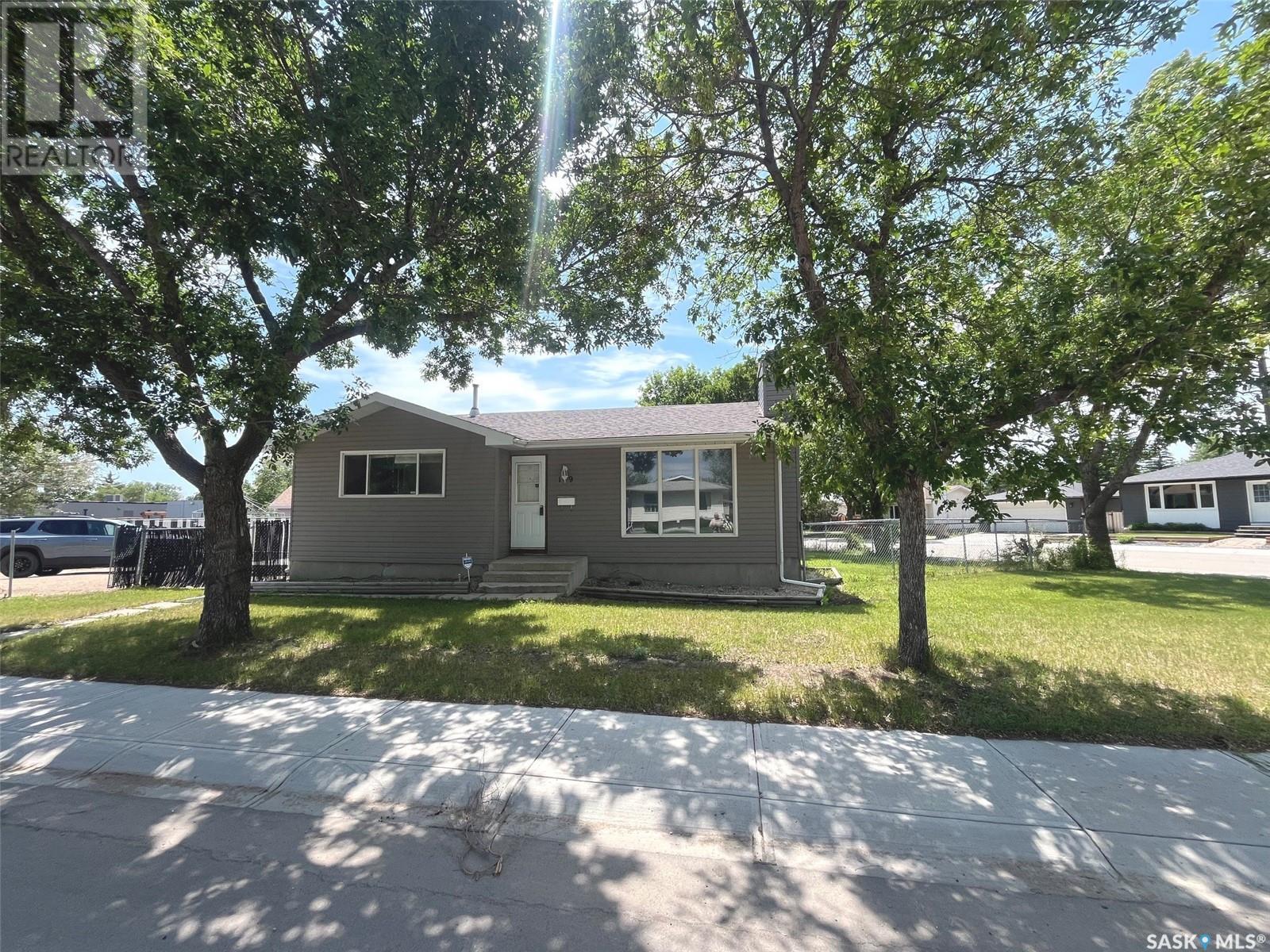 119 Mikkelson Dr, Regina, SK S4T 7L4