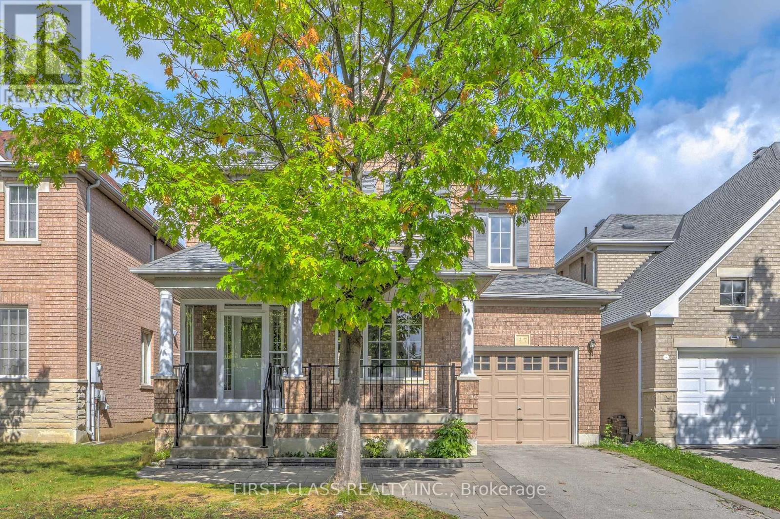 47 Lauraview Cres, Markham, ON L6C 2R4