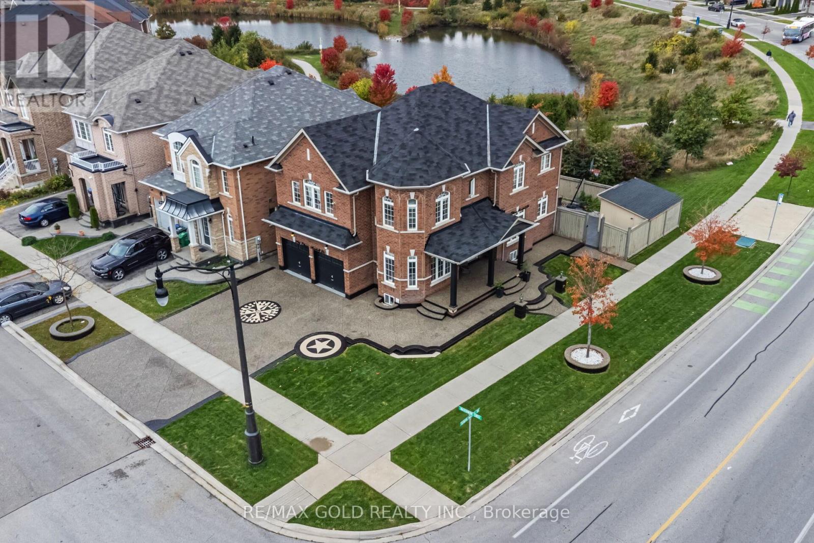 294 Elbern Markell Dr, Brampton, ON L6X 5K9