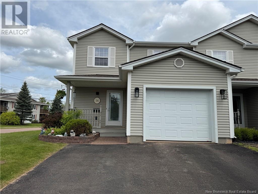 14 Firmin Cres, Dieppe, NB E1A 7T1