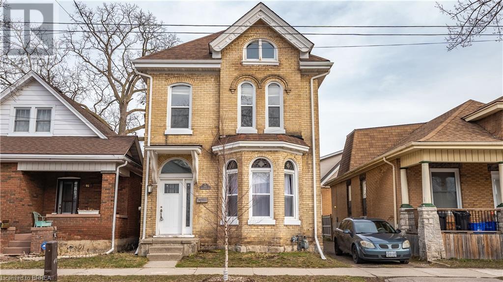 48 Sheridan St, Brantford, ON N3T 2P9