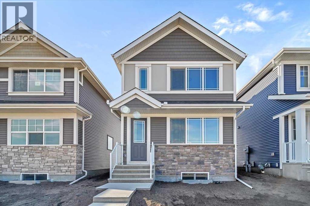 74 Wedderburn Dr, Okotoks, AB T1S 5X2