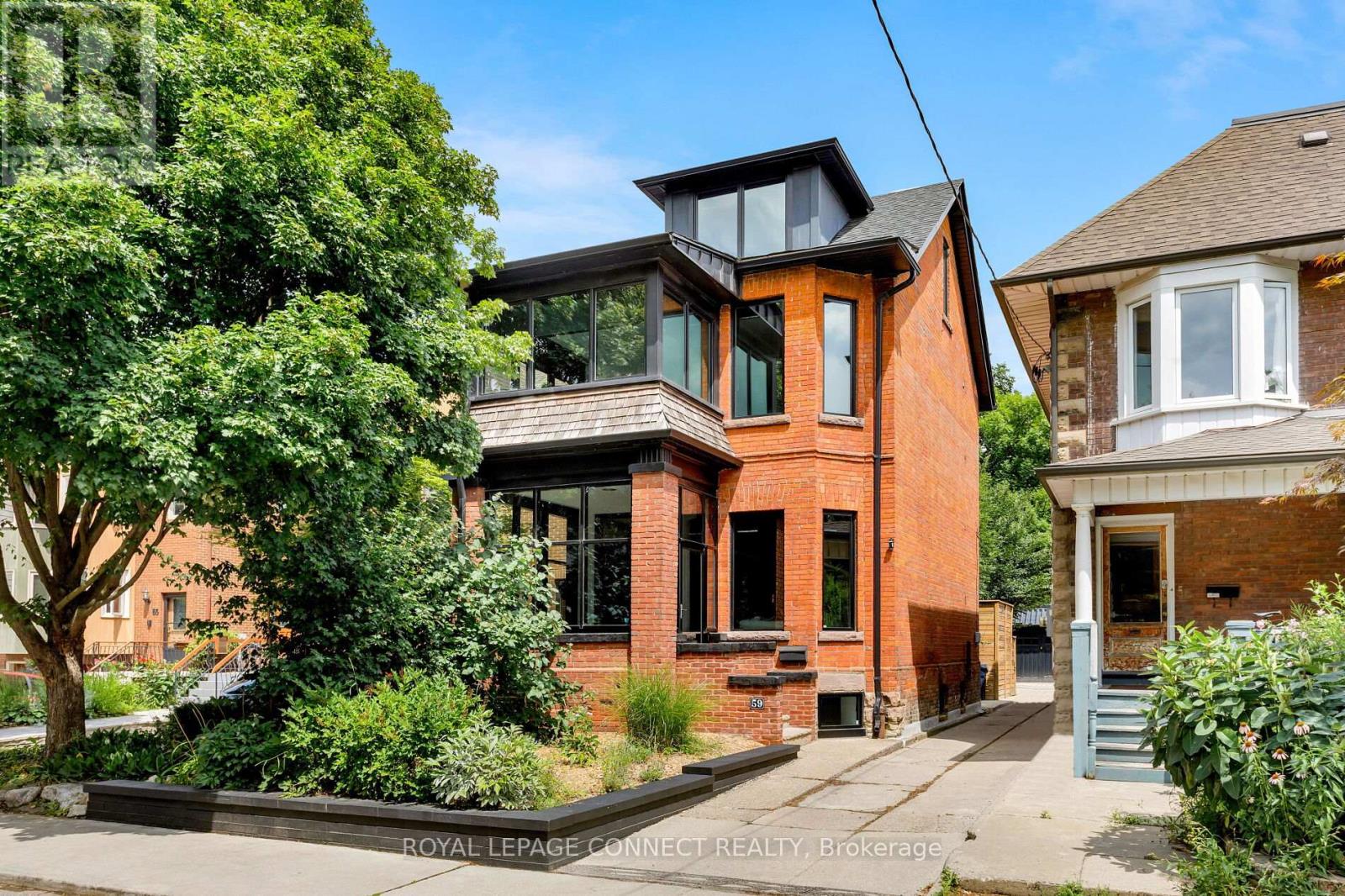 59 Fuller Ave, Toronto, ON M6R 2C4