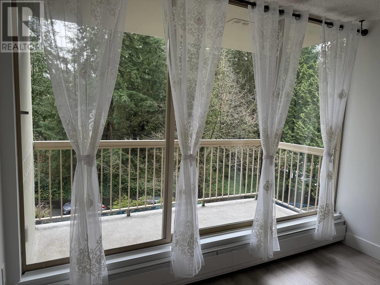2008 Fullerton Avenue Unit 407, North Vancouver, BC V7P 3G7
