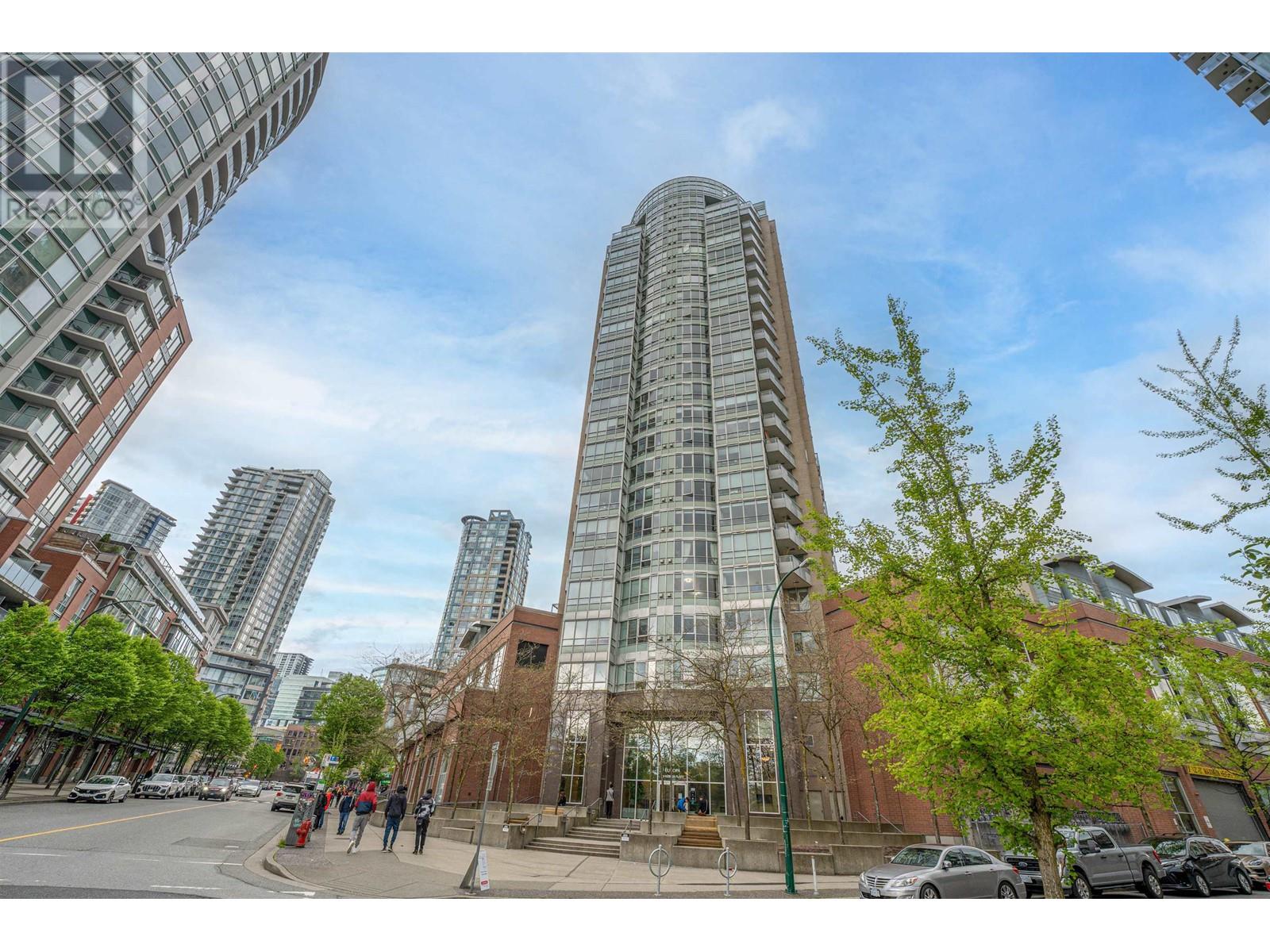 63 Keefer Place Unit 1510, Vancouver, BC V6B 6N6