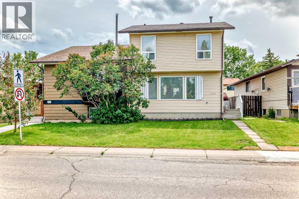 5625 Templehill Rd NE, Calgary, AB T1Y 4C1