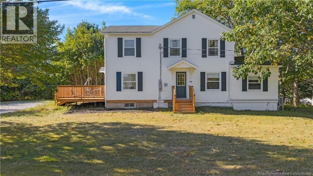 34 Saint Pauls St, Hampton, NB E5N 5P9