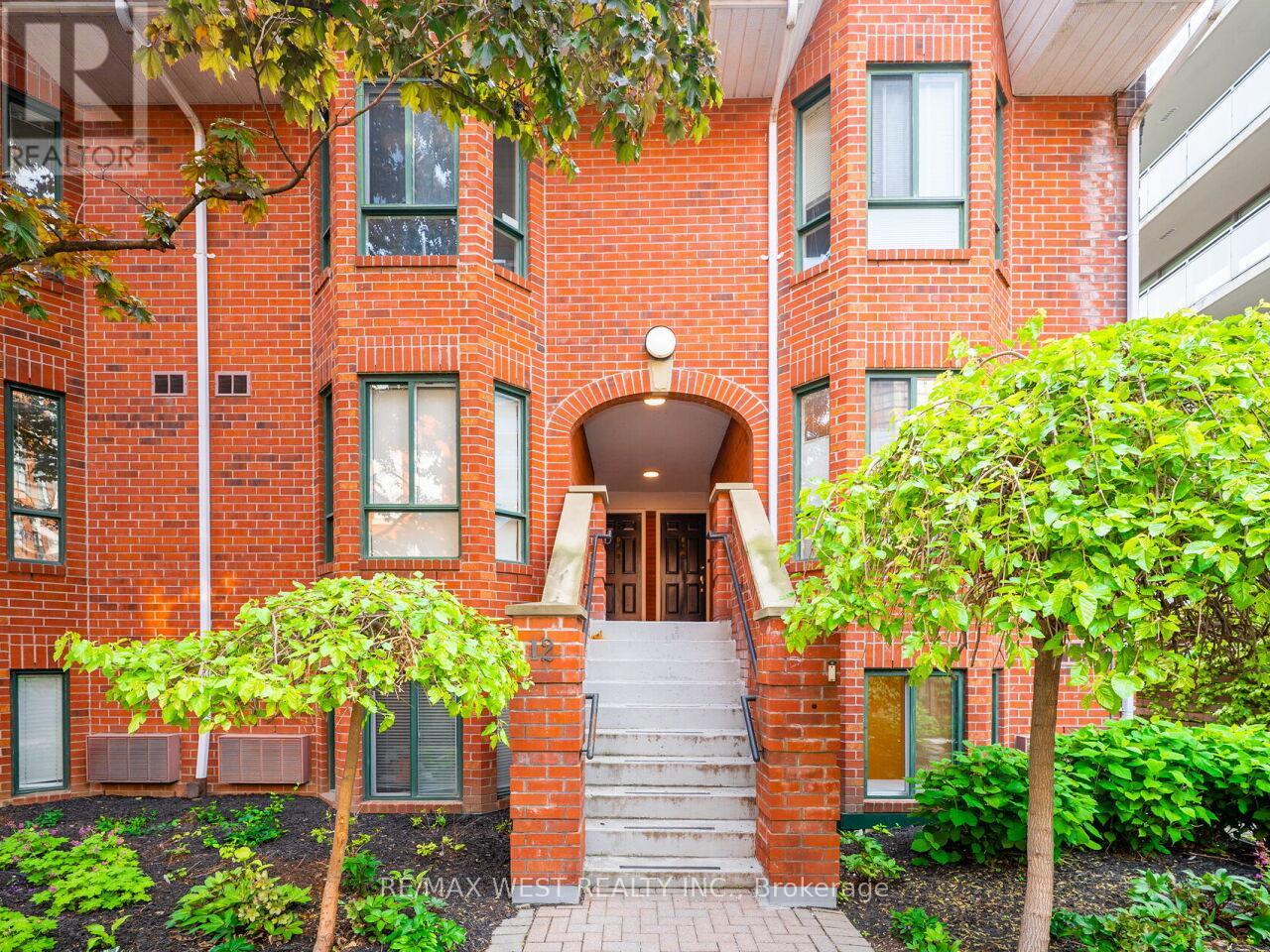 801 King St W 12 B St, Toronto, ON M5V 1N4
