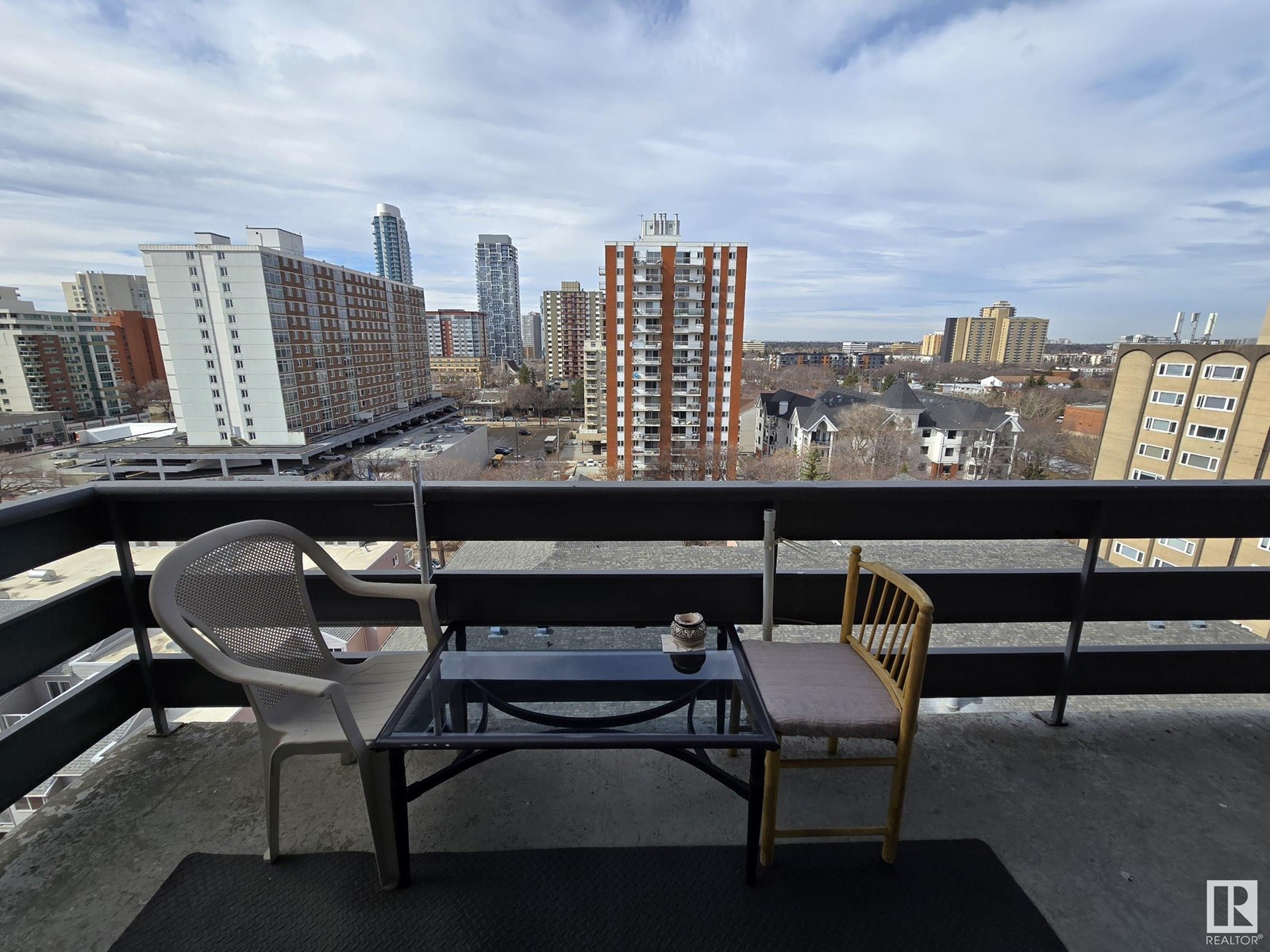 10160 116 Street Northwest #1201, Edmonton, AB T5K 1V9