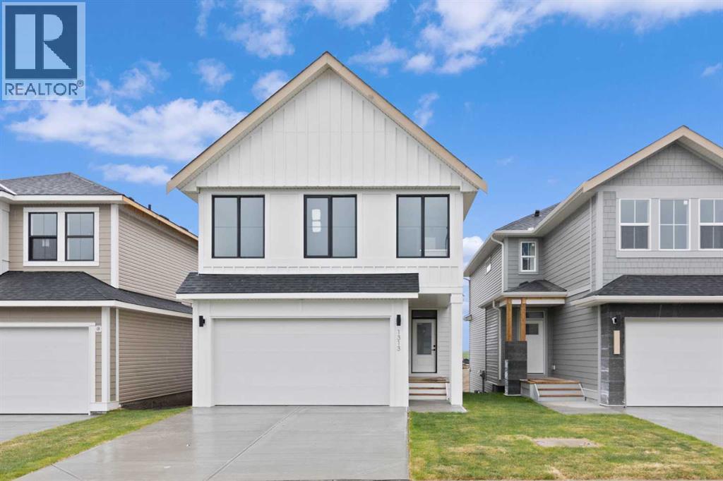 1313 S Point Parade SW, Airdrie, AB T4B 5P3